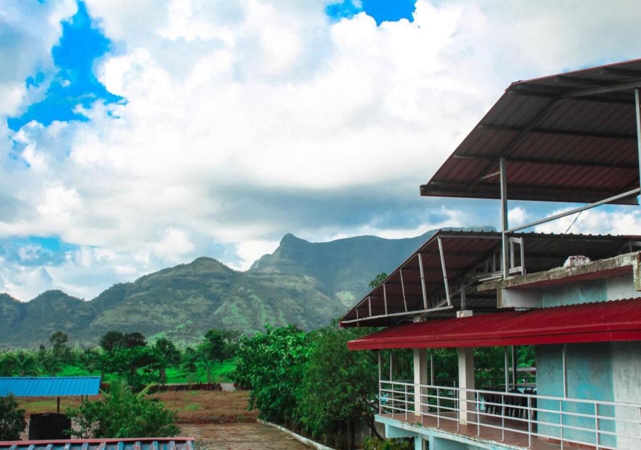 Wayfare Sp Resort Panvel Esterno foto